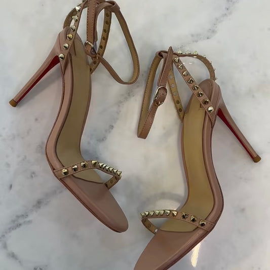 RB Beige Heels