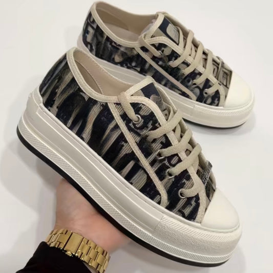 CD Grey Platform Navy/White