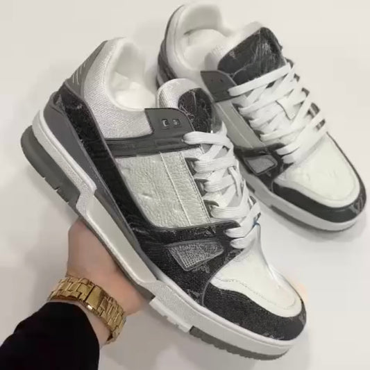 Trainers Grey