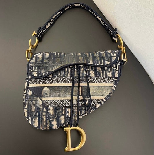 blue saddle bag